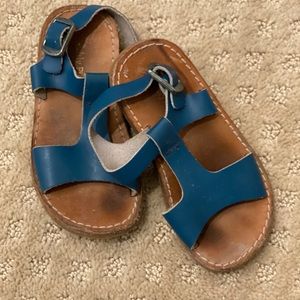 FP sandals